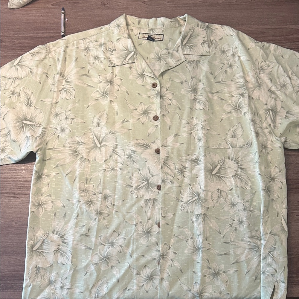 Tommy Bahama Light Green Floral Button Down Shirt